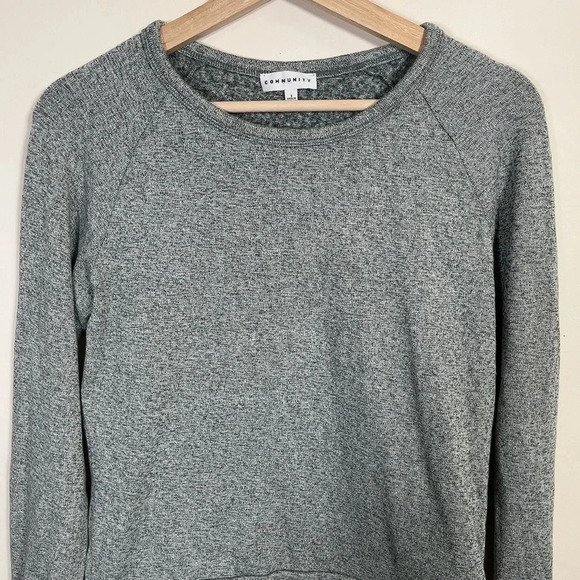 Aritzia Community Boatneck Heathered Grey Sweatshirt - Picture 3 of 14
